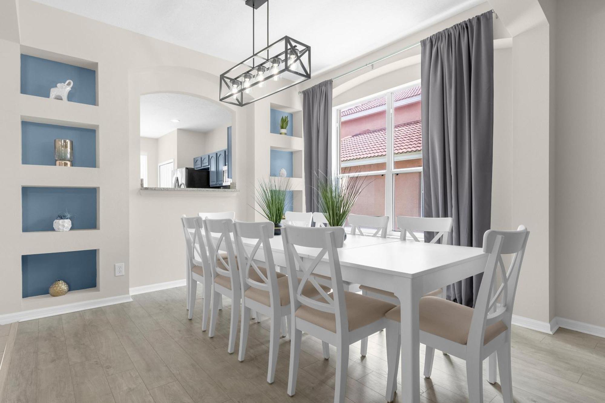 Large Spacious Home W Private Pool & Hot Tub Davenport Ngoại thất bức ảnh
